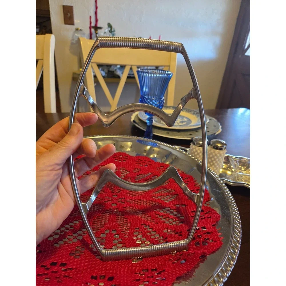 Corningware Metal Casserole Serving Cradles P-11-M-1 Trivet Holder